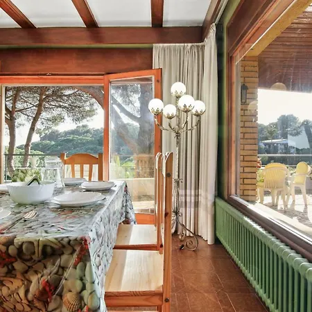 Bocage House Lloret de Mar